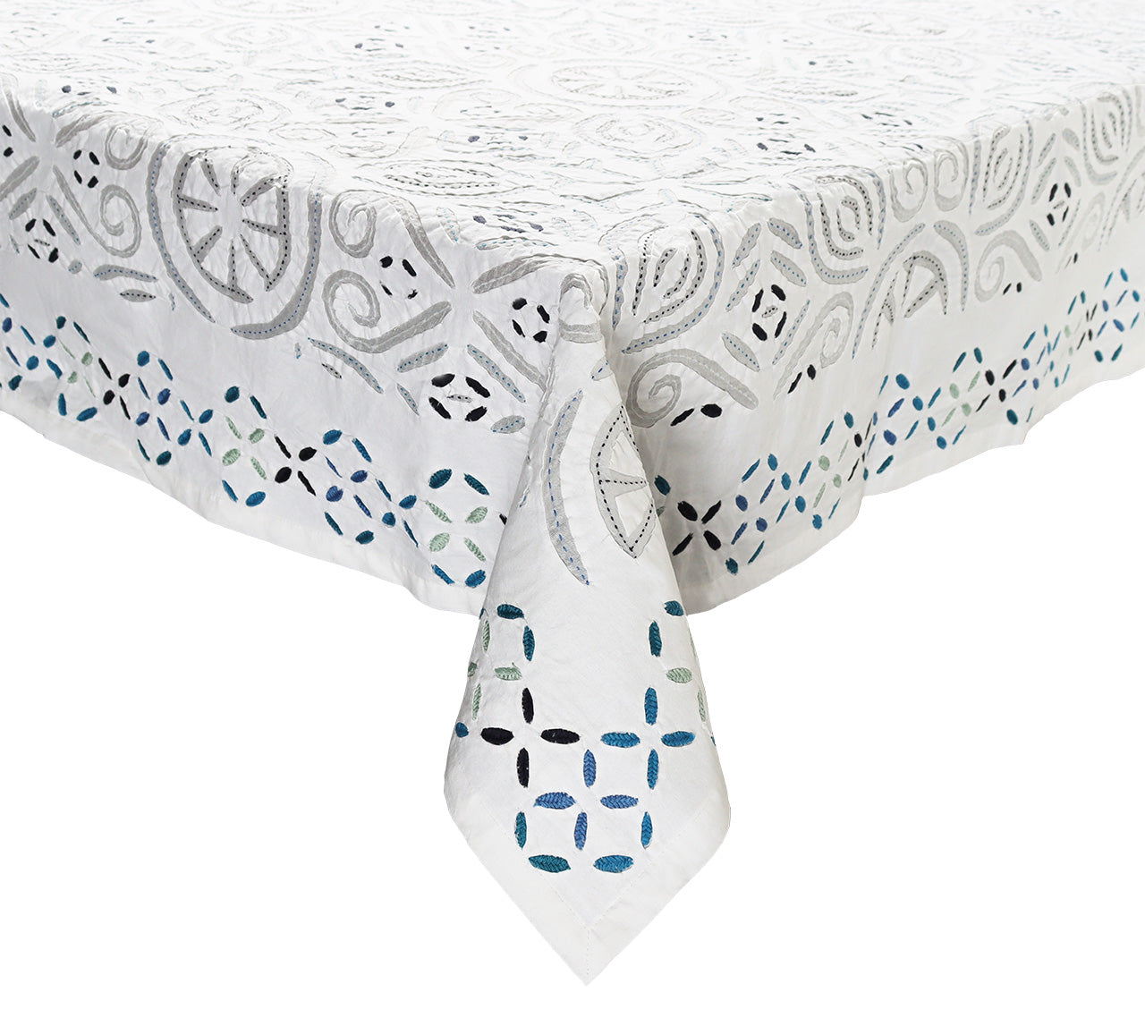 TC1259605WHTBL-white-blue-malta-tablecloth-corner.jpg